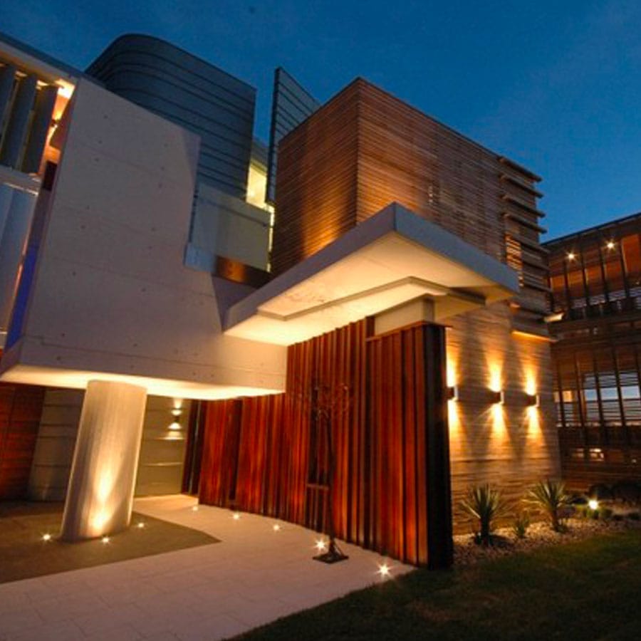 Iluminat architectural exterior și fațade